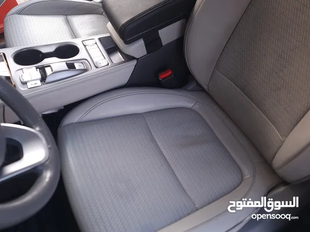 محل للبيع زينة واكسسوارات سيارات جاهز موقع حيوي طبربور ابو عليا بجانب دوار العودات