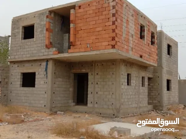 250 m2 4 Bedrooms Townhouse for Sale in Tripoli Al-Mashtal Rd