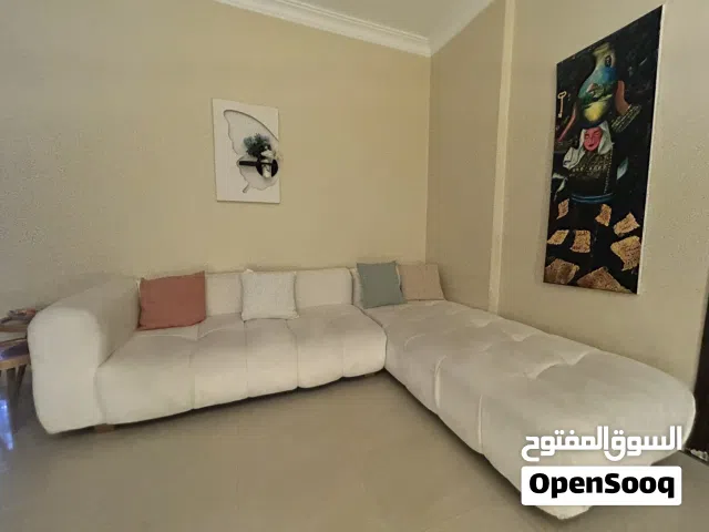 كورنر للبيع