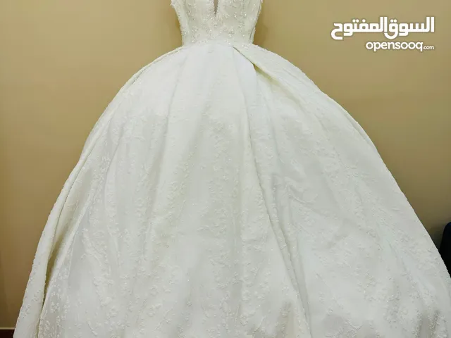 فستان عرس وكالة ......................