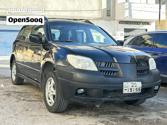 2004 Mitsubishi Outlander Standard