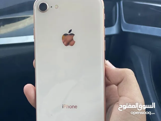 Apple iPhone 8 64 GB in Tripoli