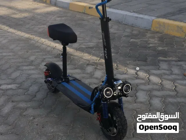 سكوتر إلكتروني للبيع