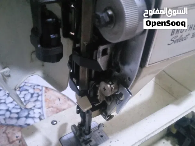 مكينة خياطة