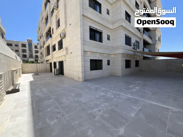 شقة ارضية مميزة للبيع في ضاحية النخيل بسعر مميز جدا 200م2 ترسات
