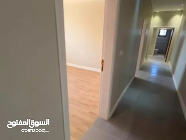170 m2 4 Bedrooms Apartments for Rent in Al Madinah Shadhah