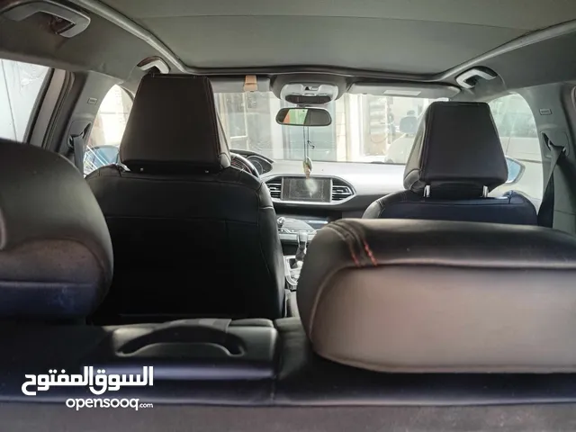 بيجو 308 يسعد اوقاتكم يا محترمين إعلان بيع سيارة بيجو 2016 فئة 308 ترخيص وتأمين حتى نهاية شهر 9 ال