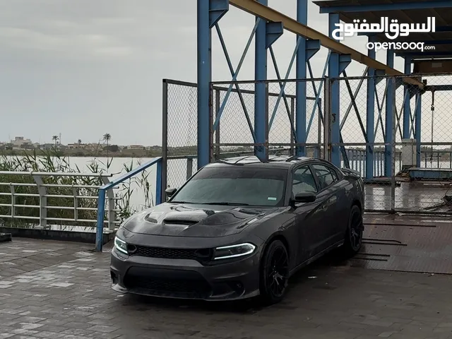 جارجر 2016 sxt وارد كندي بـيها تبديل باب وبوارد السيارة احلى من الصور