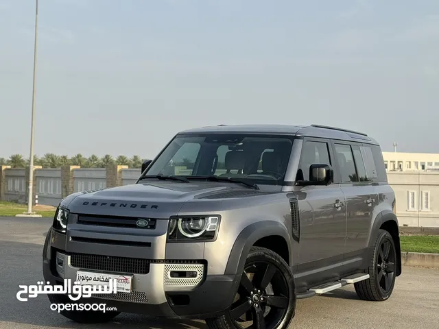 Land Rover Defender 2020 in Muscat
