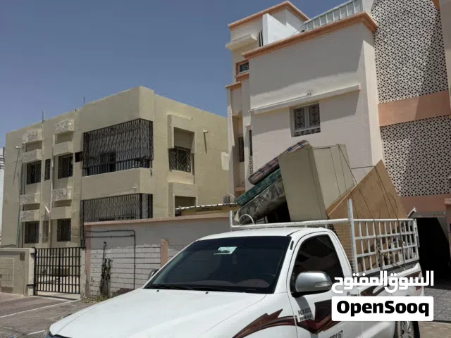 PickUp Toyota in Muscat