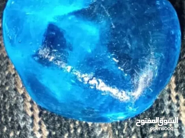 حجر زمرد كريم