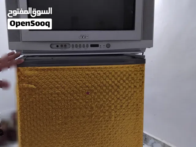 سلام عليكم  جاي الصيف الالي يبي ثلاجه مناسبه عندي ثلاجه وتلفزيون للبيع امورهم مشاء الله مايشكو من شي
