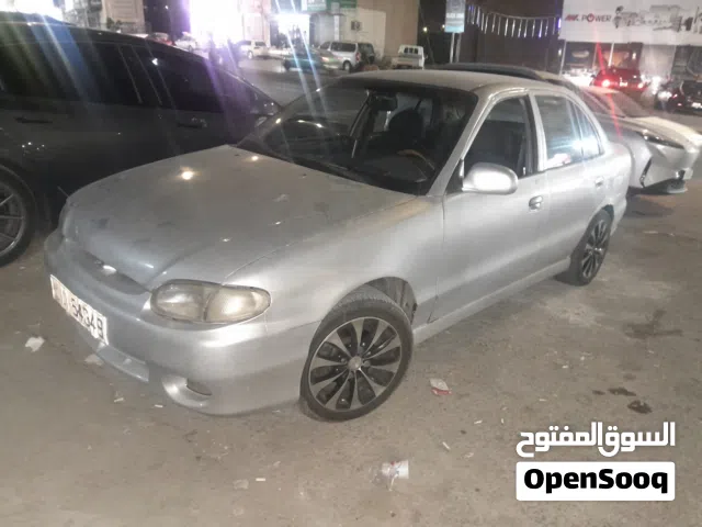 1997 هيونداي اكسنت Limited