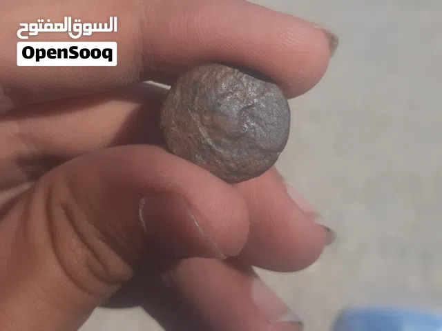 قطعة نادرة جدا للبيع