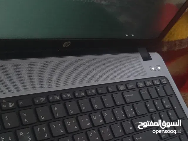 لابتوب مستعمل قليل