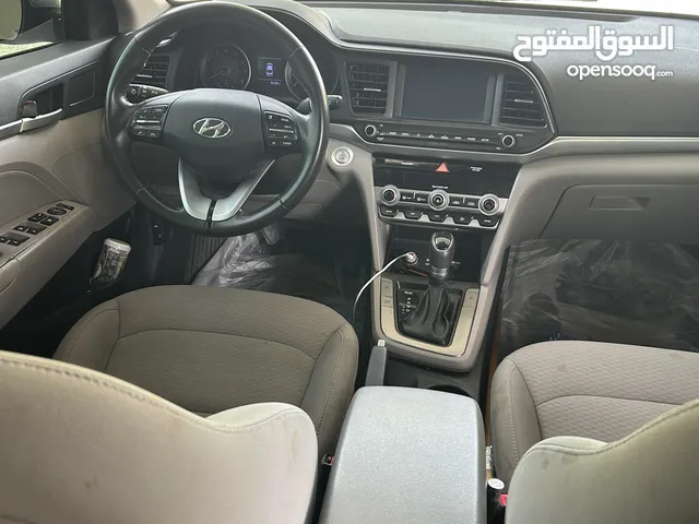 الحمدلله بحاله طيبه وامورها طيبه السياره ماعليها كلام دق سلف وتوكل