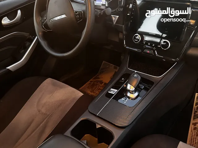 سيارات للايجار يومي اسبوعي شهري بافضل الاسعار يوجد لدينا سيارات كهرباء وهايبرد