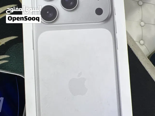 Apple iPhone 16 Pro Max 512 GB in Al Ahmadi