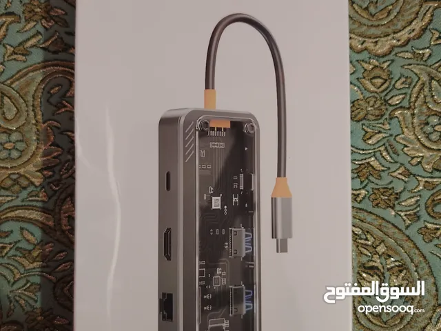 Docking station 8 in 1