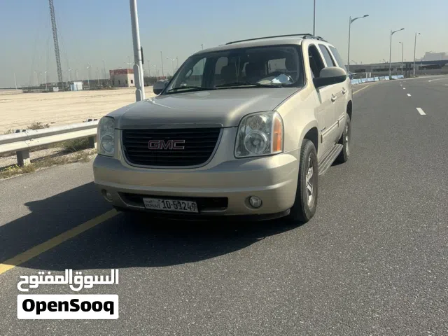 2011 جي إم سي يوكن SLE
