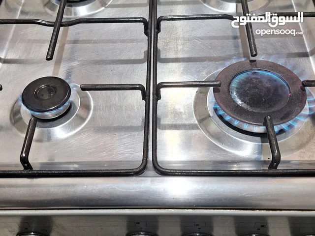 طباخ وانسا 4 عيون مع منظم الغاز  Wansa Cooker with Gas Regulator