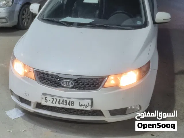 كيا سيراتو 2012