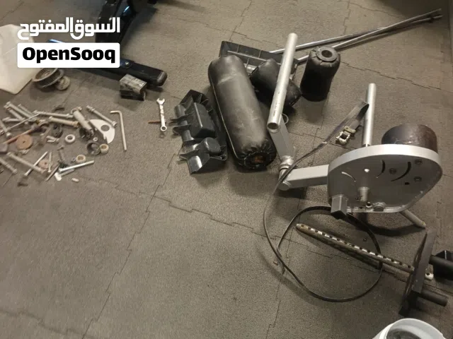 صيانة الأجهزة الرياضية تصليح وتجديد وفك وتركيب  Sports equipment maintenance: repair, refurbishment,