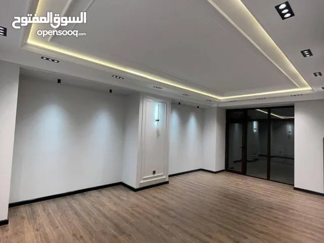 200 m2 Studio Townhouse for Sale in Basra Qibla