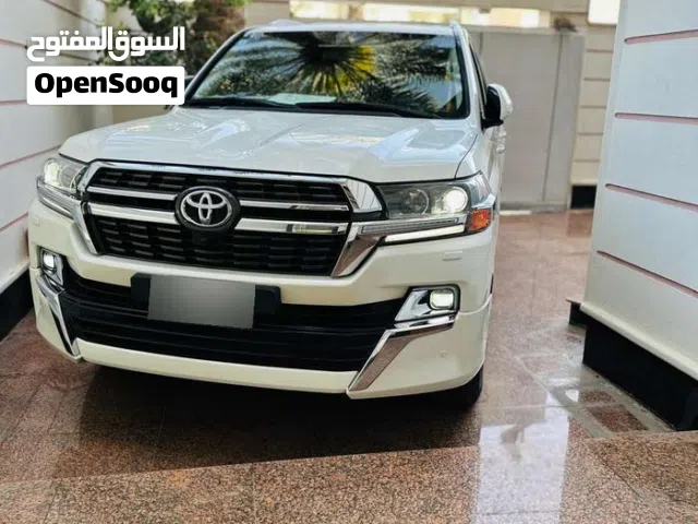 Used Toyota Land Cruiser in Najaf