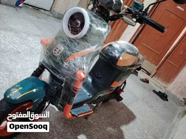 عزيزي الله شاهد دراجه جديده لاكن اريد ابيعها  محتاج سعر جدا جيد راسني واتساب  راسني كلشي وياها خادمك