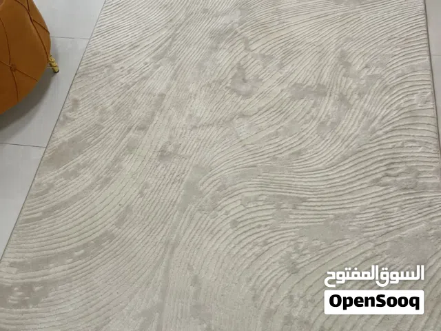 سجادتين بحالة ممتازة – استخدام نظيف