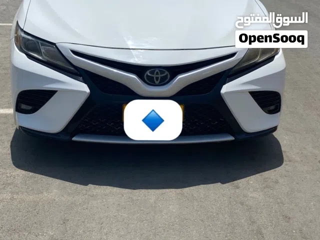 2018 تويوتا كامري LE