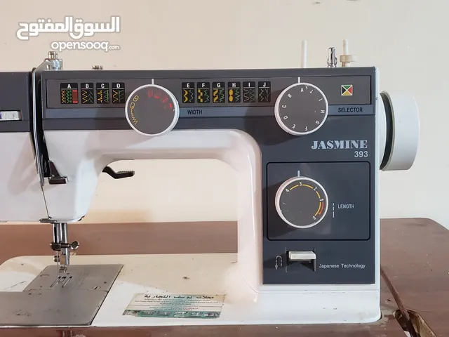 مكينة خياطة JASMIN مع الطاولة الوكالة ..