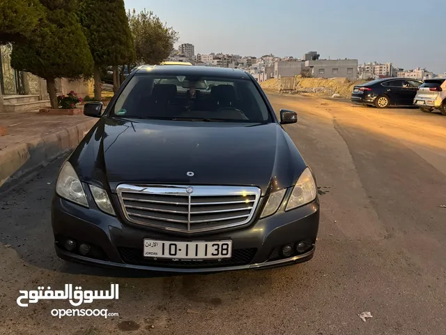مارسيدس E200- 2010CGI مالك ثاني للبيع