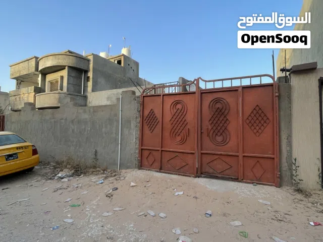 500 m2 3 Bedrooms Townhouse for Rent in Tripoli Khalatat St