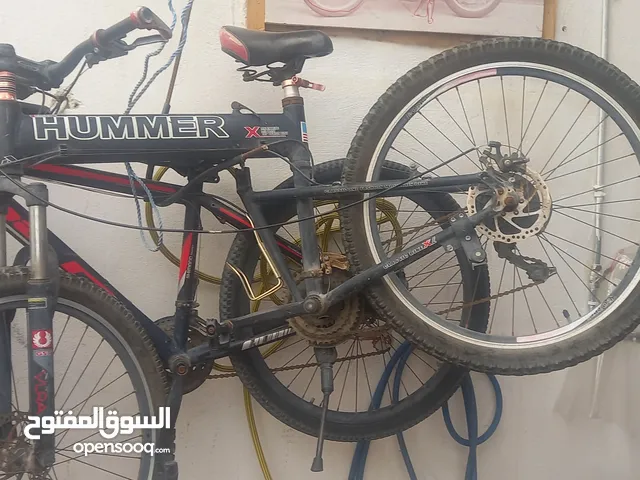 سيكل للبيع اثنين واحد فيه مشكل يمكن يتصل بس بدينار ونص وباقي مافيه شي تقريبا حط سعرك