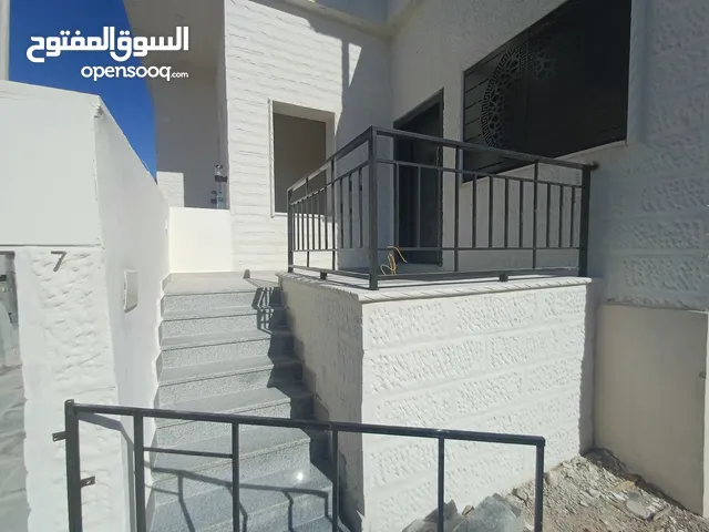103 m2 3 Bedrooms Apartments for Sale in Aqaba Al Sakaneyeh 9