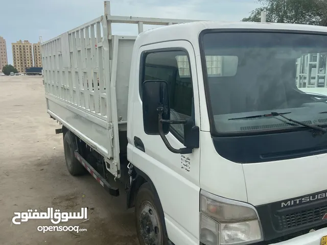 Box Mitsubishi 2006 in Farwaniya