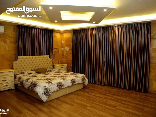 600 m2 4 Bedrooms Villa for Rent in Amman Airport Road - Manaseer Gs