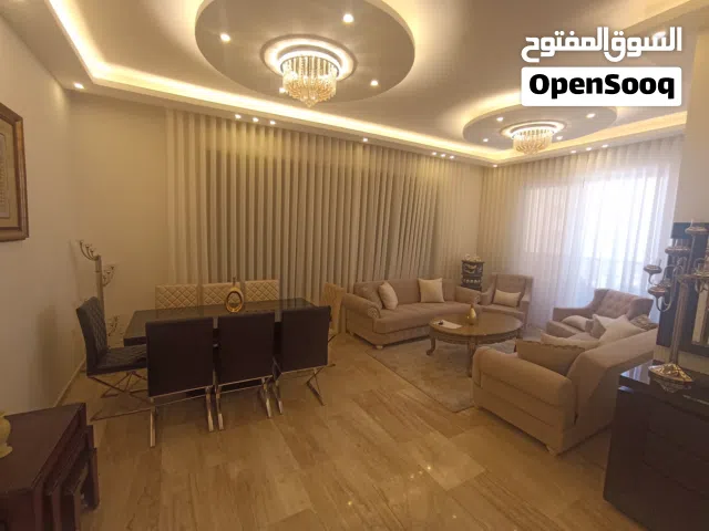 الرابية شقة مميزة للبيع مع الاثاث ومع موافقة رووف