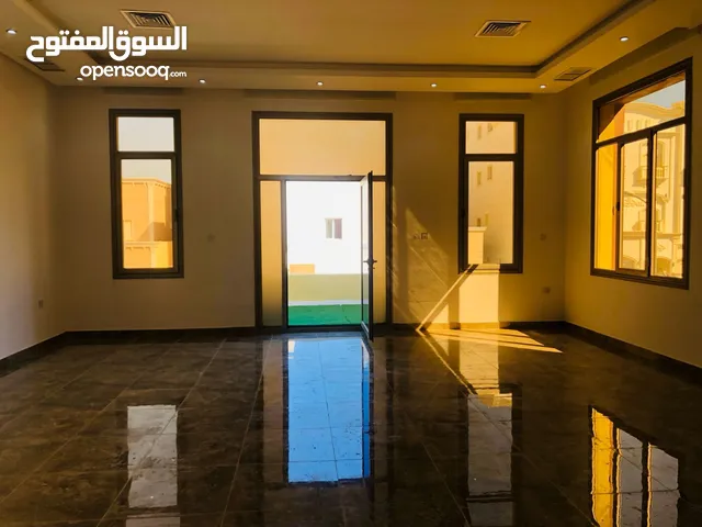 1200 m2 More than 6 bedrooms Villa for Sale in Farwaniya Sabah Al-Nasser