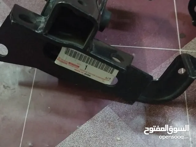 كراسي مكينه تويوتا راف فور وكالة 2005