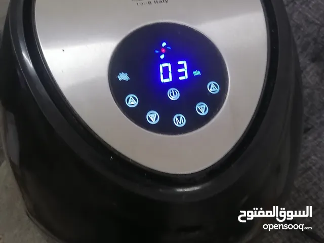 Balzano Air Fryer 5.5 Litres Good Working Good Condition