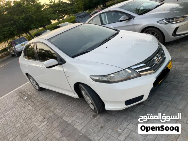 2013 هوندا سيتى Standard
