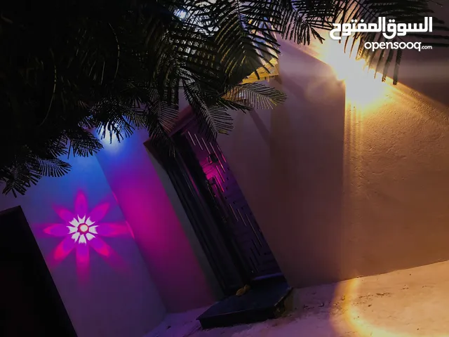 تلاته حياش للبيع ع ارض 560متر تاجوراء