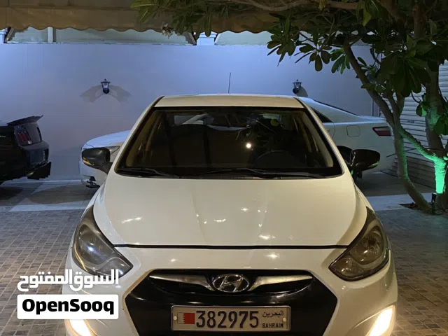 2011 Hyundai Accent GLS