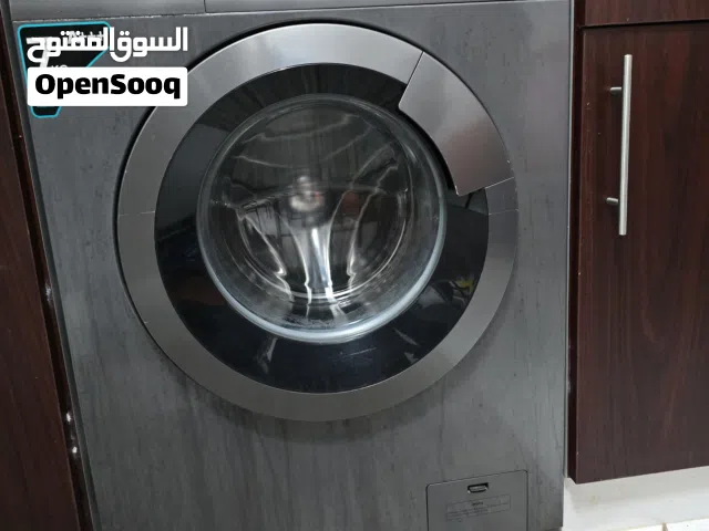 غساله للبيع في حاله ممتازه جدا  7Kg Front Loading Washing Machine, 1200RPM, 15 Wash Programs, Steam
