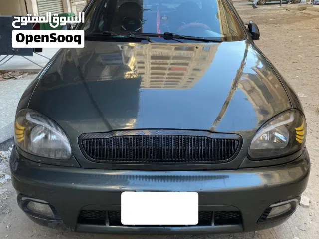 2000 دايو لانوس