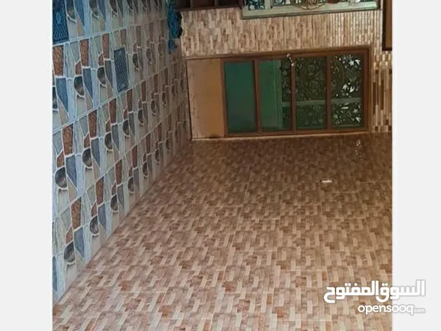 160 m2 3 Bedrooms Townhouse for Sale in Basra Firuziyah