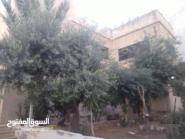 200 m2 More than 6 bedrooms Townhouse for Sale in Amman Swelieh